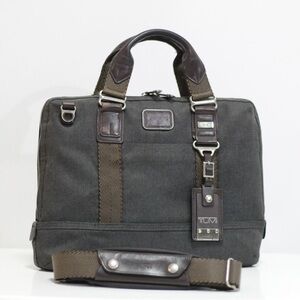 Tumi Earle compact brief computer bag BRAND NEW WITH TAGS